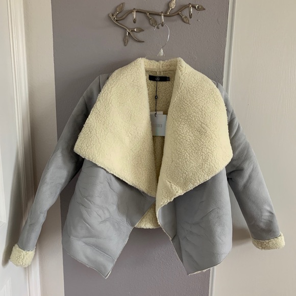 Missguided Shearling Waterfall Jacket - Picture 2 of 4